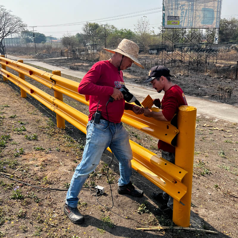 Delineadores Viales Inversiones Meraki C.A.